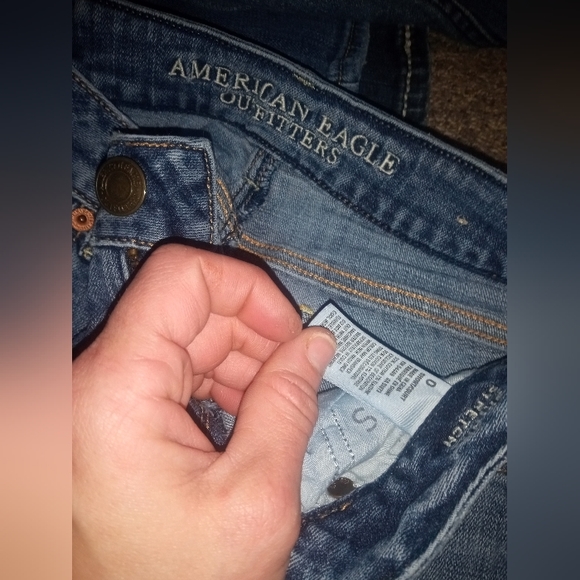 American eagle - Picture 2 of 3